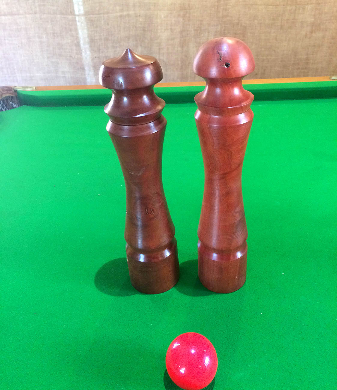 Salt and Pepper Grinders set